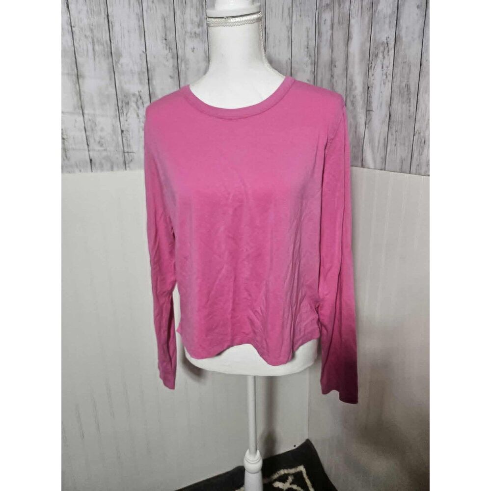 Lululemon Women’s Bright Pink Long Sleeve Athletic Top Size 12 Relaxed Fit